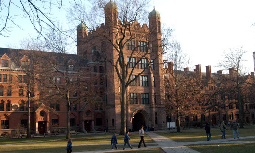 Υπ.Δικαιοσύνης ΗΠΑ: ''Το Πανεπιστήμιο Γέιλ κάνει διακρίσεις κατά λευκών και Ασιατών''